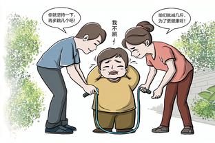 百无聊赖！因伤缺阵至今的郭艾伦 只能穿着棉袄在场边玩手机？